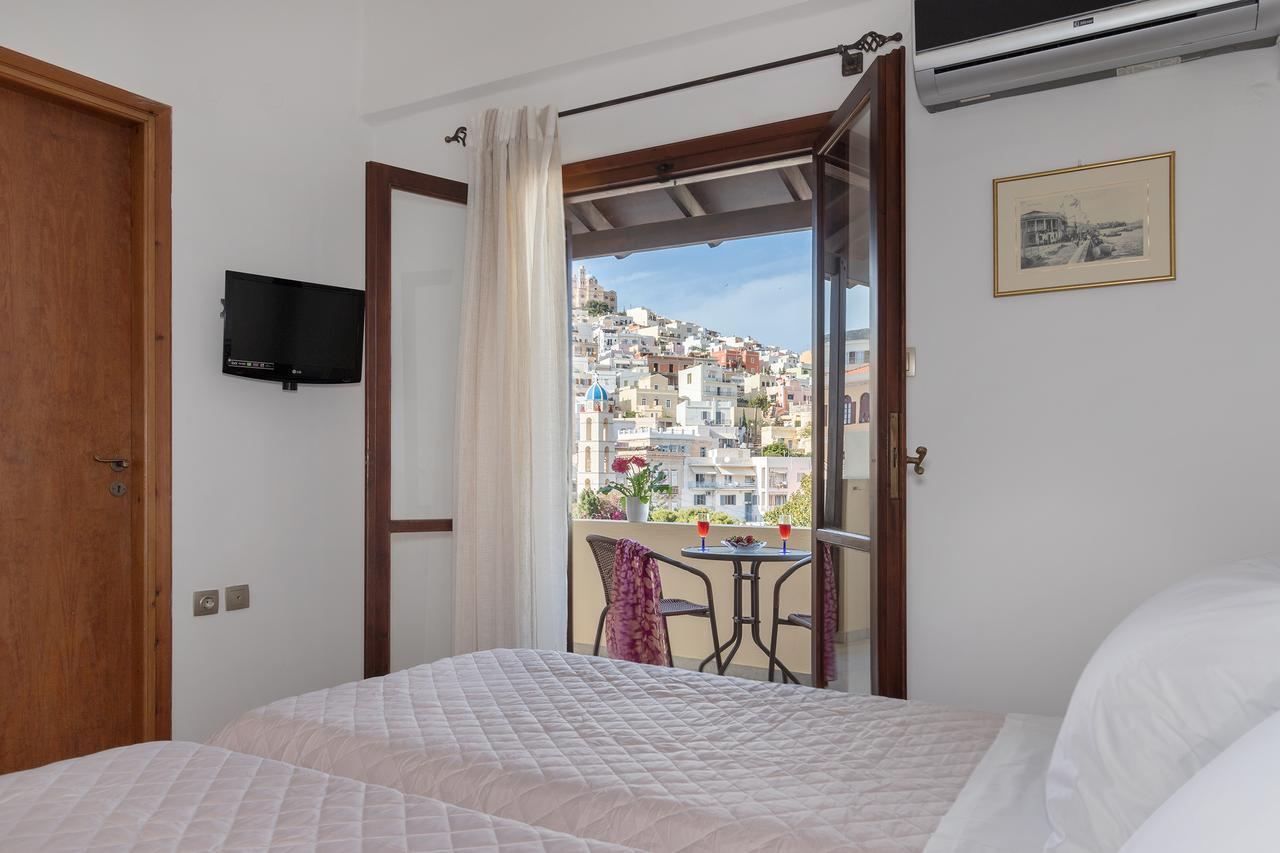 Iliada Hotel Ermoupoli Luaran gambar
