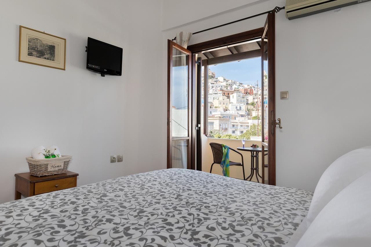 Iliada Hotel Ermoupoli Luaran gambar