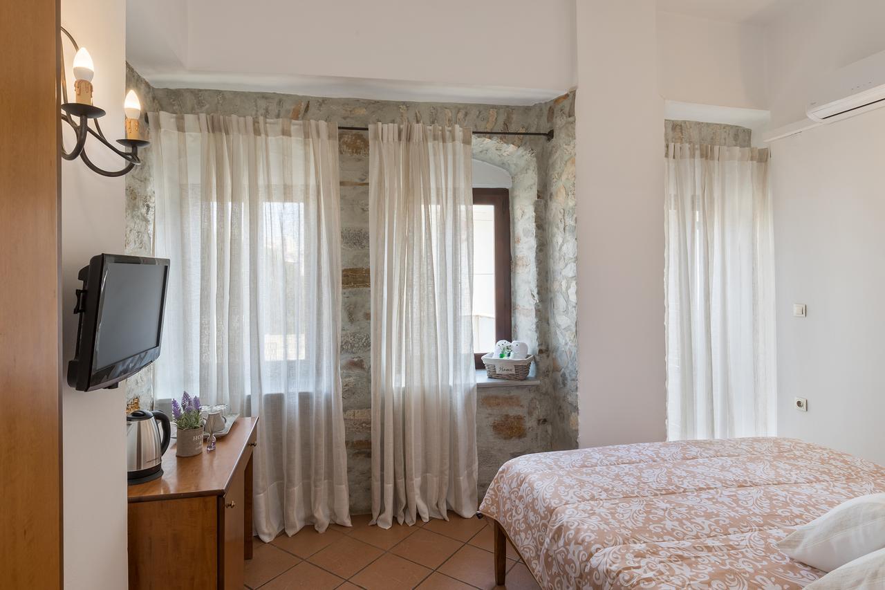 Iliada Hotel Ermoupoli Luaran gambar